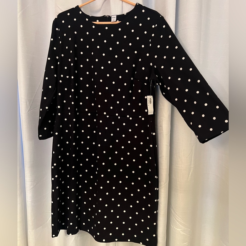 Women’s Old Navy Black and White Polka Dot Dress